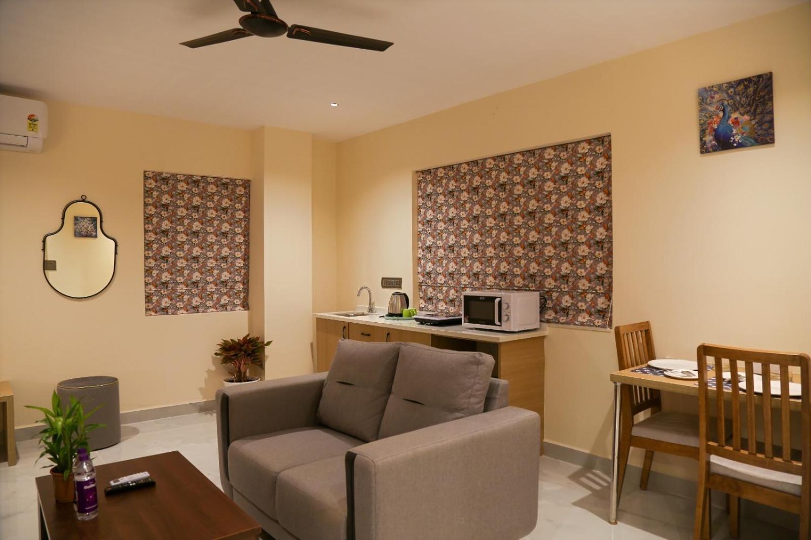Lumis Studio Apartment Hajdarábád Exteriér fotografie